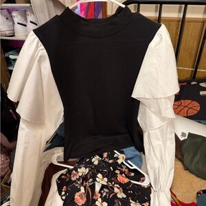 SHEIN Black and White Asymmetrical Blouse with Puff Sleeves